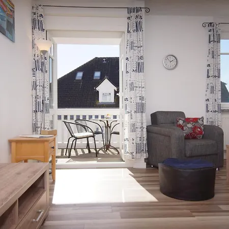 Concordia, Flaschenpost Apartman Sellin